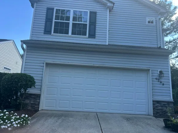 9248 Meadowmont View Dr, Charlotte, NC 28269