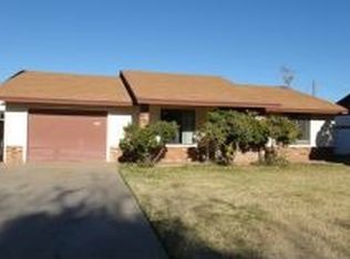 174 Peretz Cir, Morristown, AZ 85342