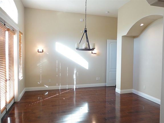 4th image of 4320 Maltese Crest Cir