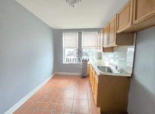 39 Fabyan Pl #7, Newark, NJ 07108