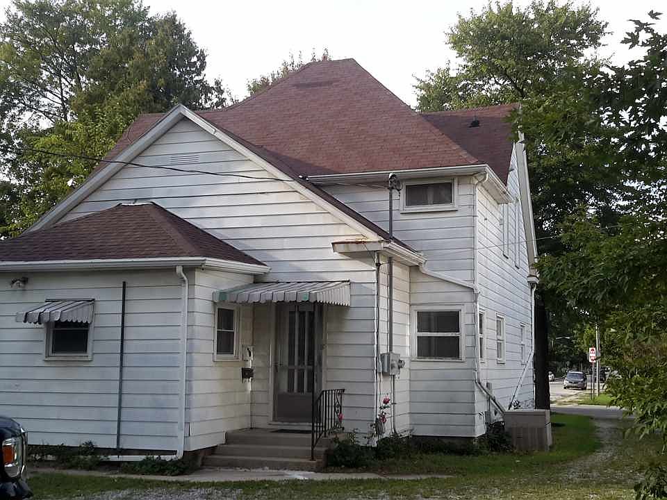 2nd image of 303 S 5th St