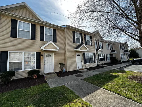 1701 Woodbrooke Dr Photo 1