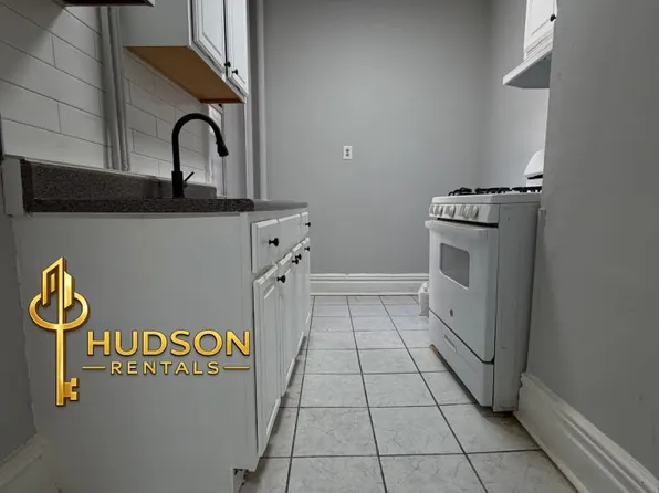 244 Claremont Ave #4, Jersey City, NJ 07305
