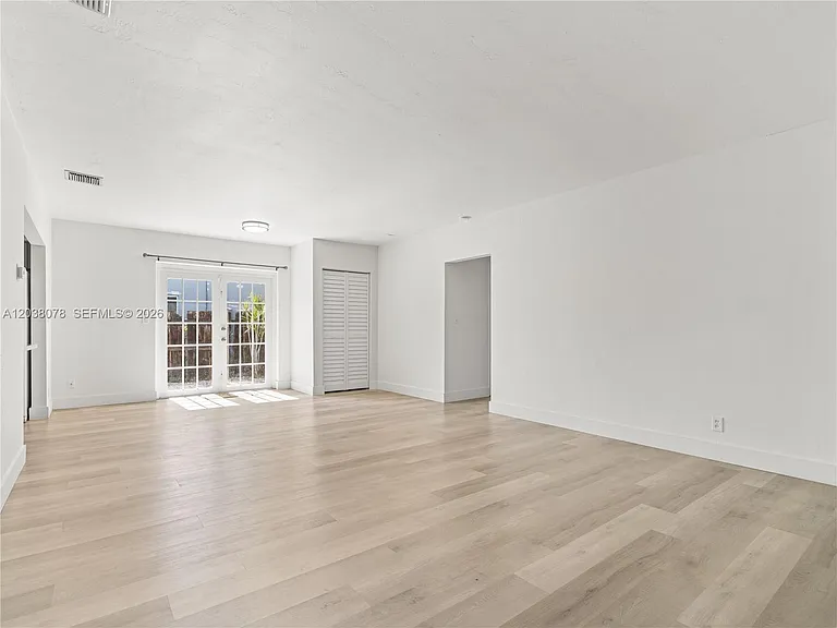 7591 Pierce St — Photo 10