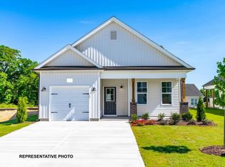 89 W Coulter Ct, Selma, NC 27576