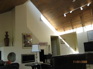 1266 E Southernview Rd, Ozark, MO 65721