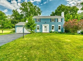 4 Solmar Dr, Rochester, NY 14624