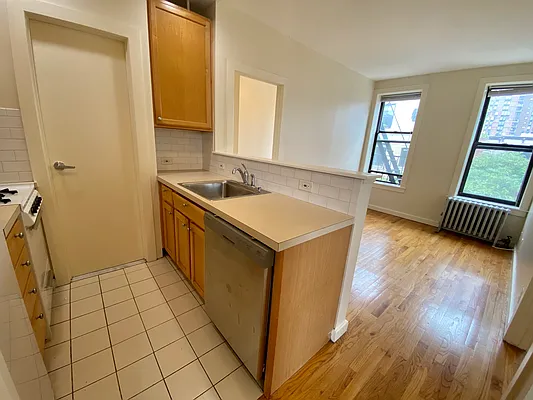 Rented by Heller Organization | media 25