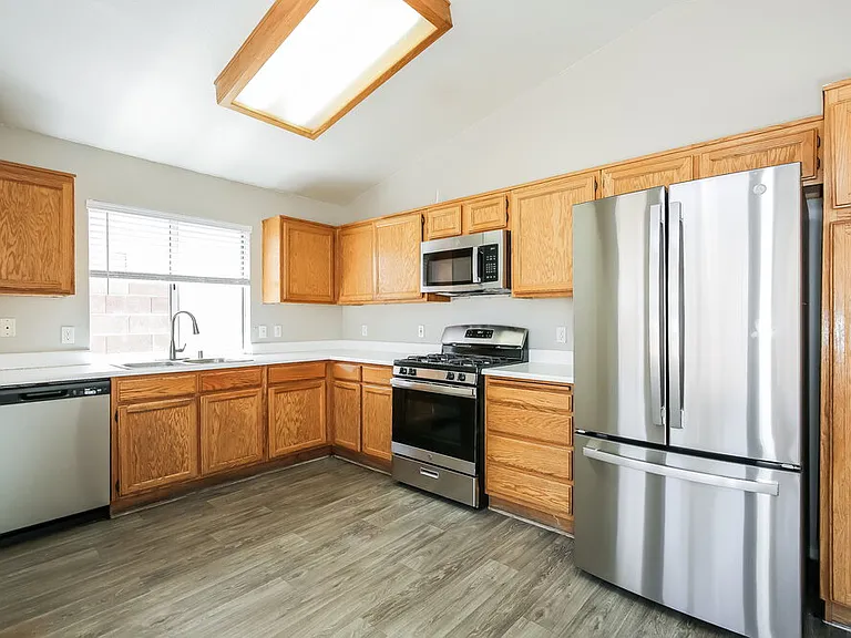 1724 Villa Vista Way — Photo 8