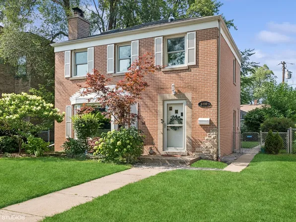 5138 Wright Ter, Skokie, IL 60077