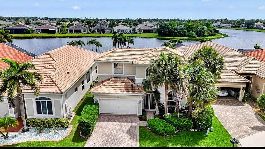 7879 Monarch Ct