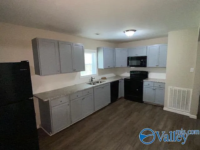 2117 Griffith Dr NW — Photo 8