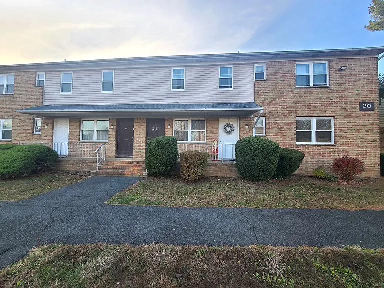 505 Adams Ln #JD67 — Photo 8