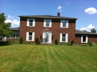 450 Willoughby Rd, Mason, MI 48854