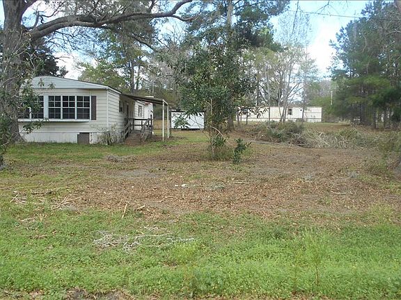 2nd image of 201 SE Seth Nettles Dr