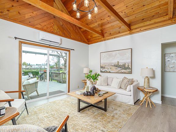 3rd image of 2170 Wood Road