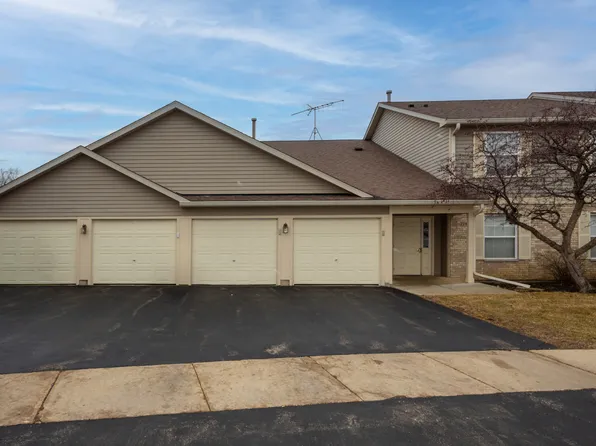 1147 N Red Oak Cir Unit 1, Round Lake Beach, IL 60073