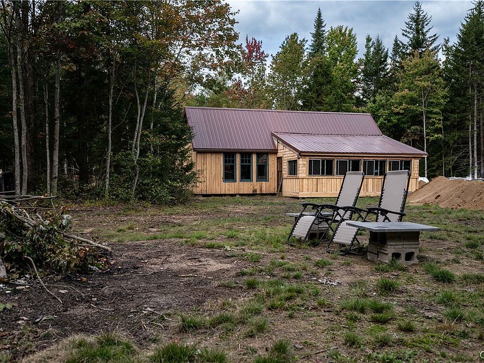 1st image of 292 Hughes Rd