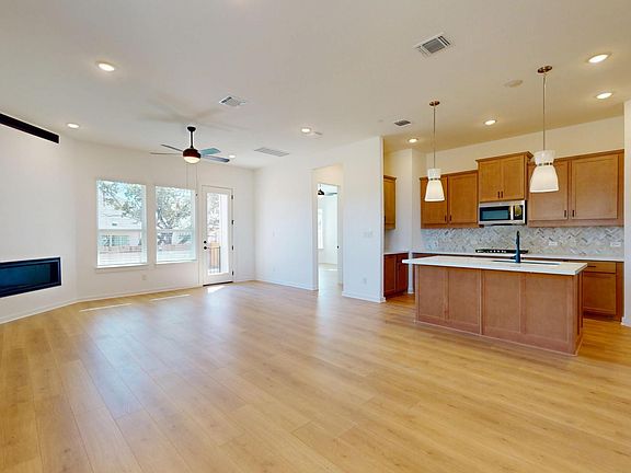 2nd image of 553 Darley Oak Dr