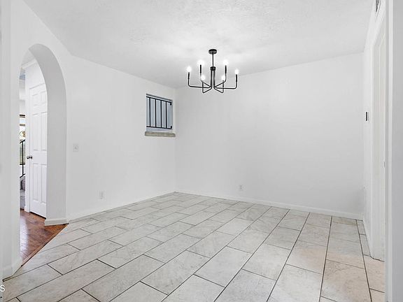5th image of 3454 Olds Rd