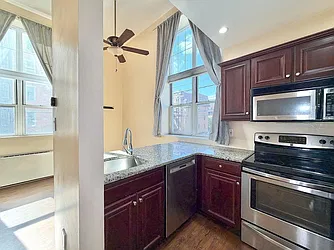 450 7th Street, #1D