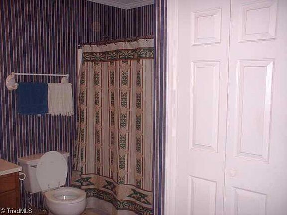 5th image of 3005 Bonbrook Cir