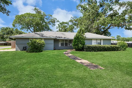2601 Holly St Photo 1