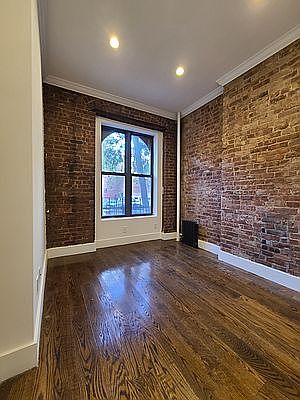 3rd image of 346 E 120th St #F