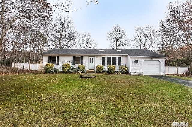 1st image of 14 Mariel Ct