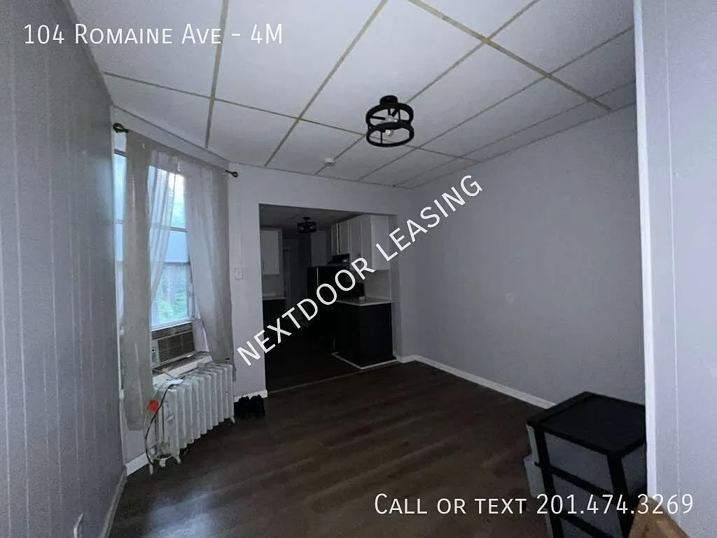 104 Romaine Ave — Photo 2