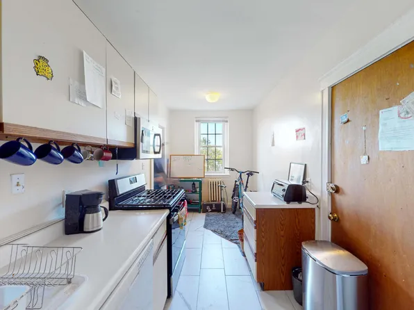 17 Governors Ave, Medford, MA