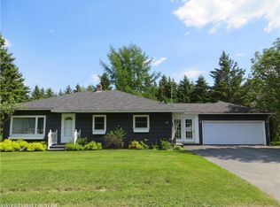 18 Cleveland Rd, Saint Agatha, ME 04772