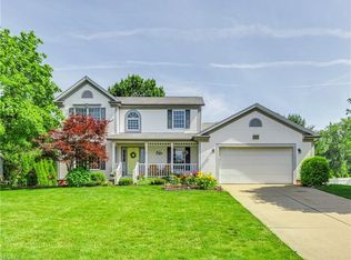 527 Bobwhite Trl, Akron, OH 44319
