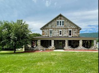 359 Old State Rd, Gardners, PA 17324