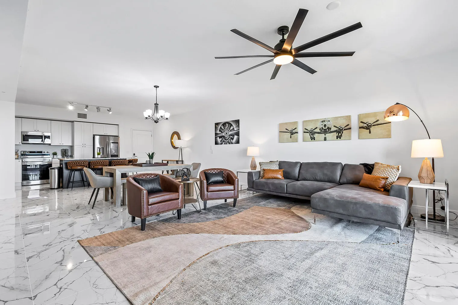 3 bed, 3.0 bath, 2174 sqft, $6,662 — Photo 4