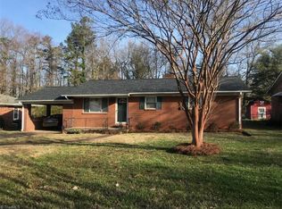 4 Smith Ave, Lexington, NC 27292