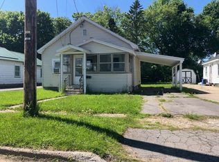 10 Richards St, Massena, NY 13662