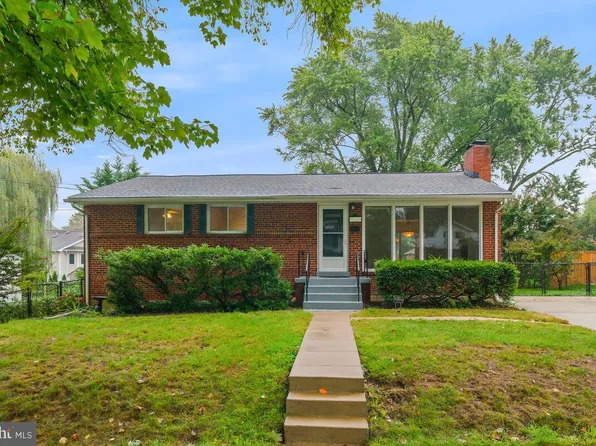 11111 Nicholas Dr, Silver Spring, MD 20902