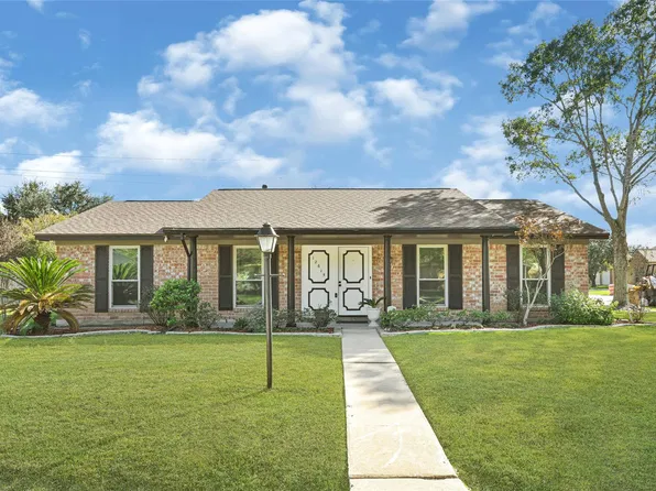 12615 Foxburo Dr, Houston, TX 77065