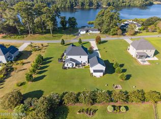 515 Walnut Creek Dr, Goldsboro, NC 27534