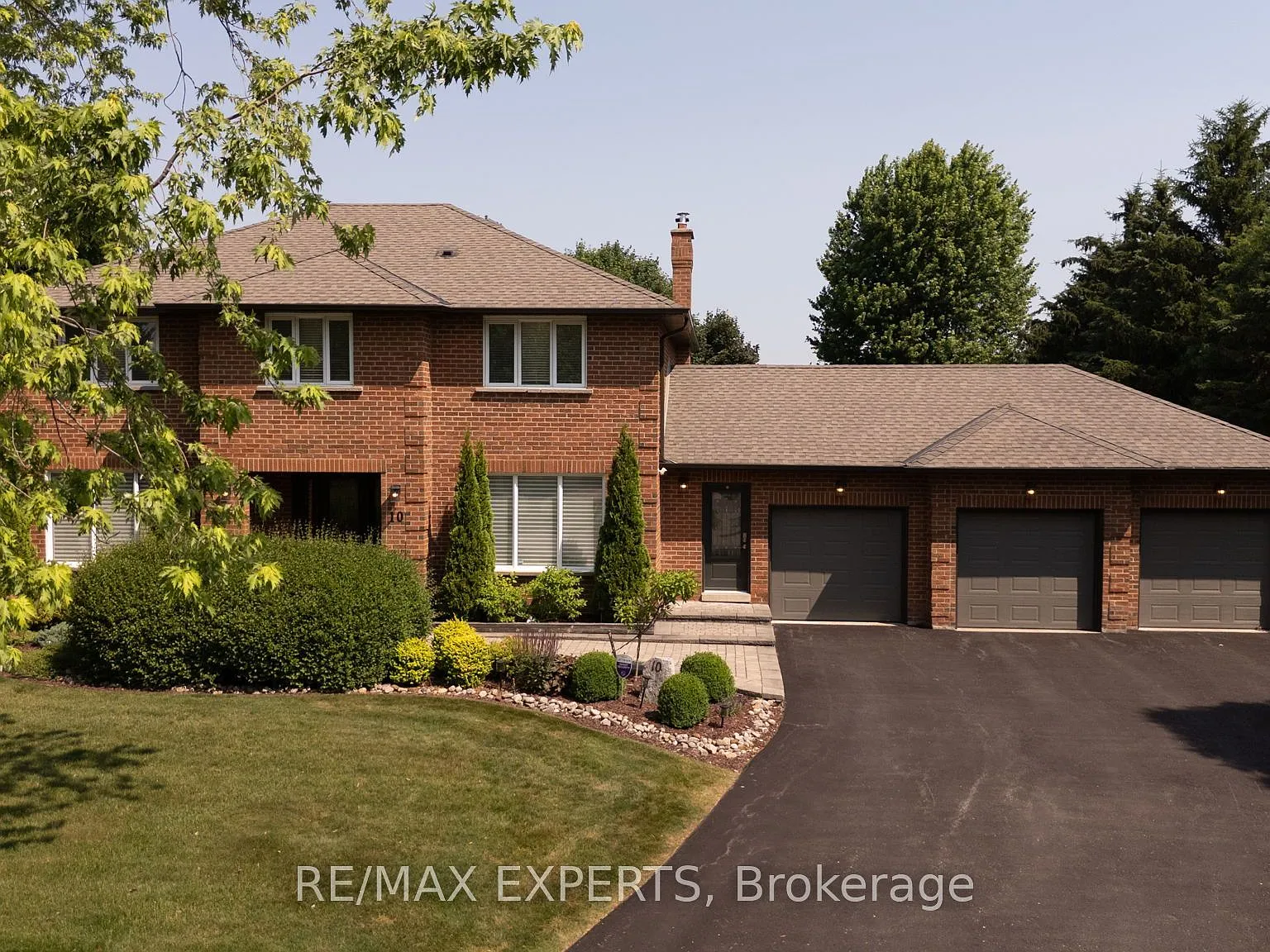4 bed, $4,950 — Photo 2