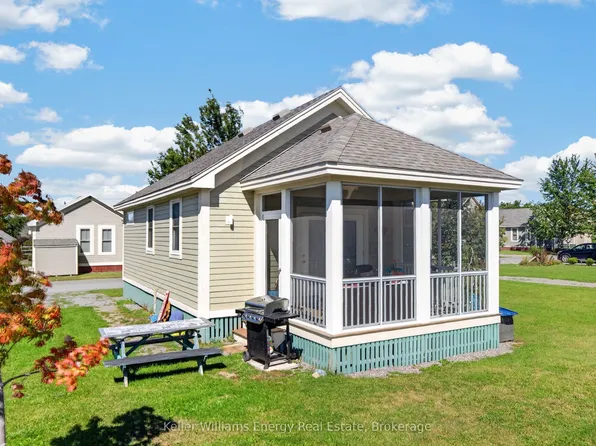 7 Butternut Ln #54, Prince Edward County, ON K0K 1P0