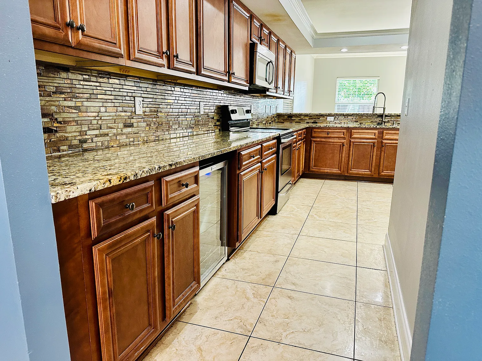 118 Jonquil Ave — Photo 4