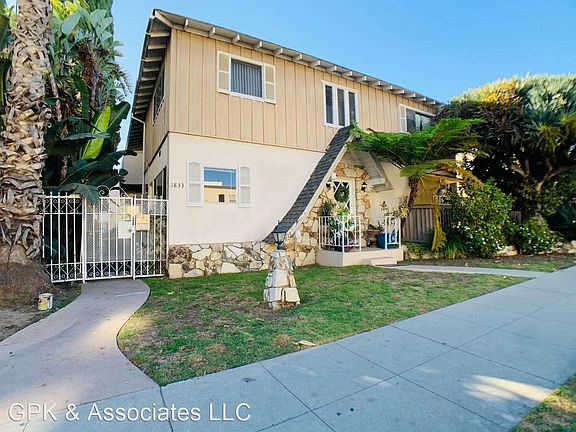 5th image of 1833 Corinth Ave #8