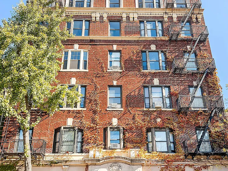 415 Washington Ave #12A — Photo 9