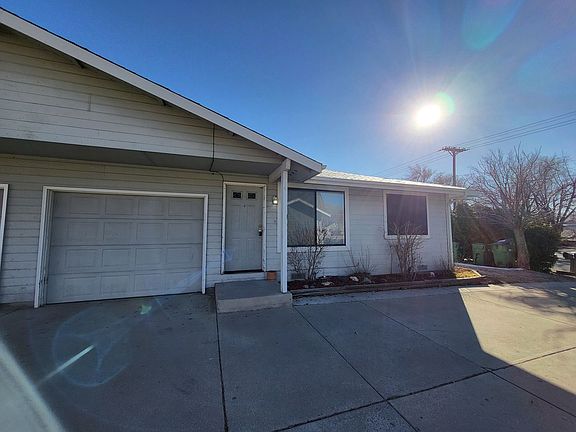 2nd image of 406 E Adams St #Ada0406-a