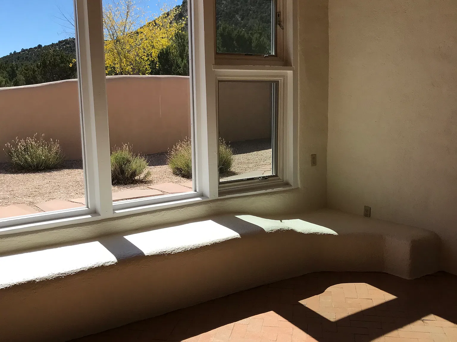 1027A State Road 503, Cundiyo — Photo 3