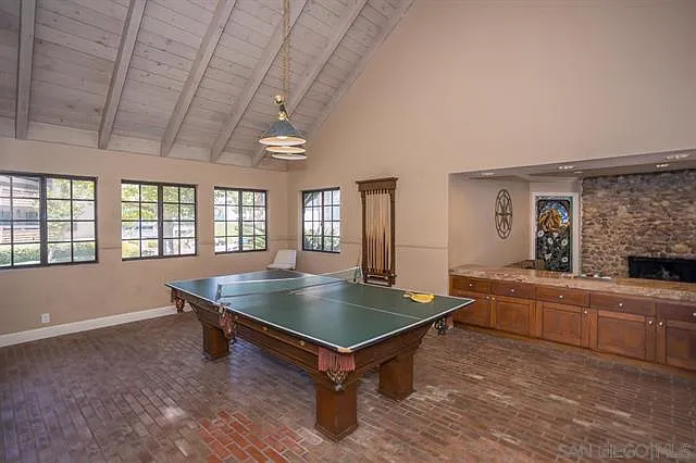 8880 Villa La Jolla Dr #214 — Photo 26