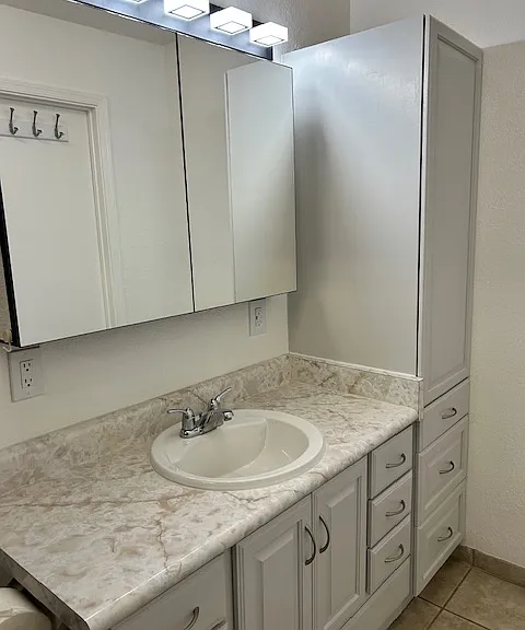 Master bathroom
