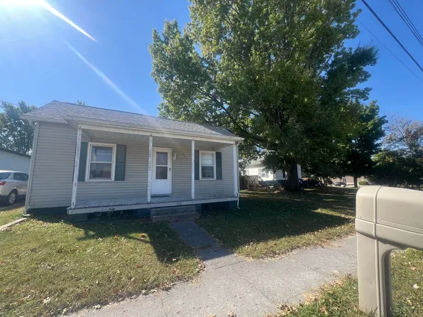 502 E Hargrave St, Athens, IL 62613